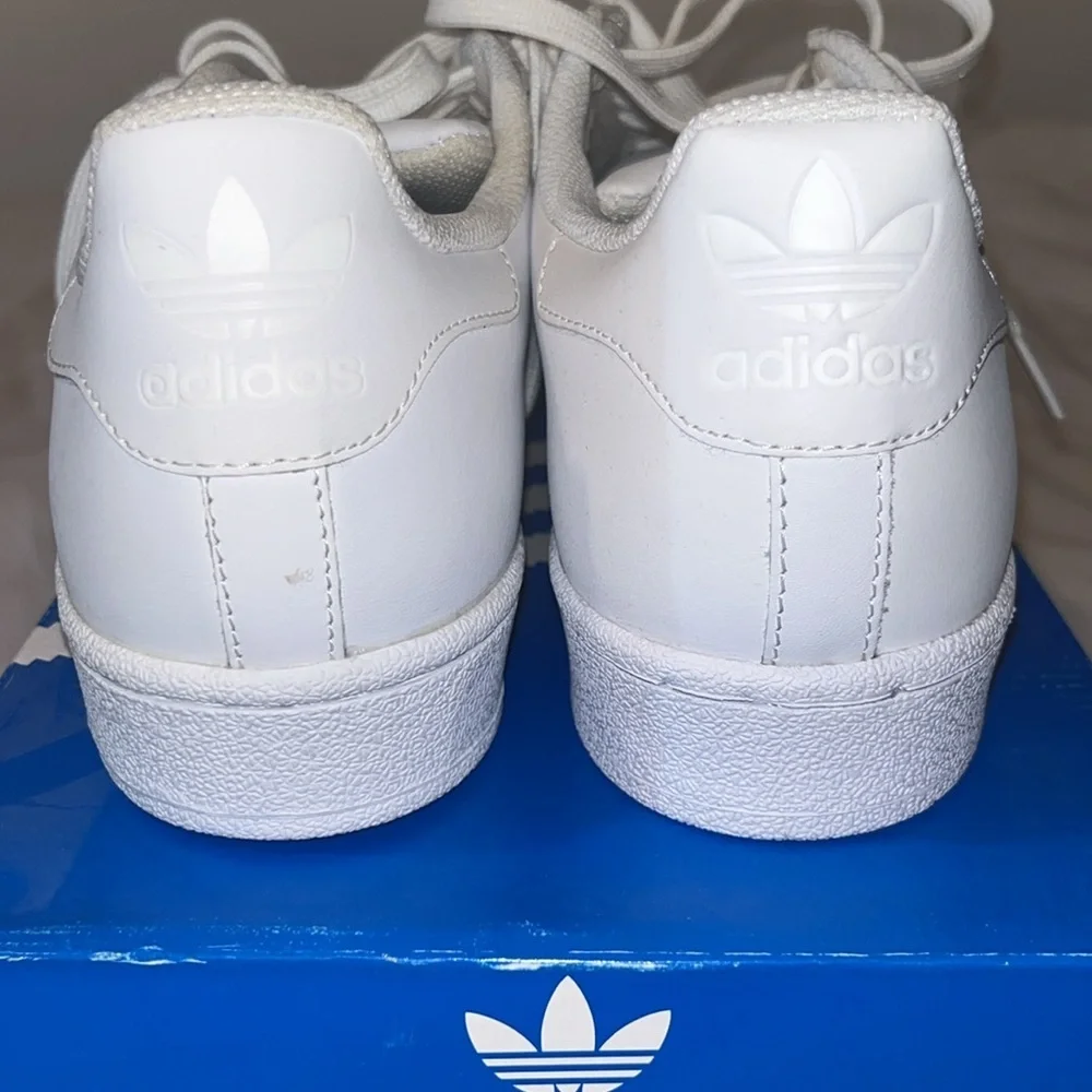 All White Adidas Superstar Shell Toe Sneakers Men's Size 9 - Picture 4 of 6